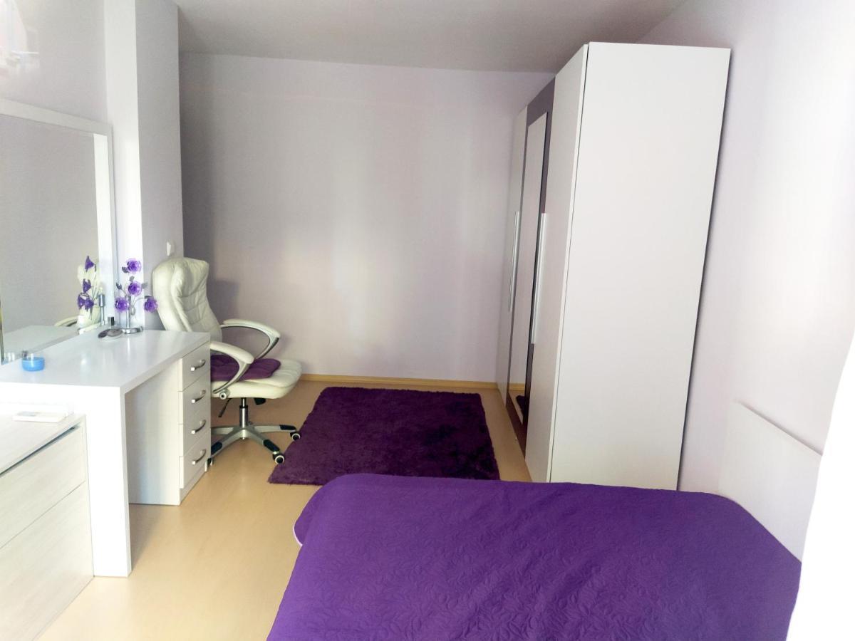 Modern Apartment In Burgas Exteriör bild